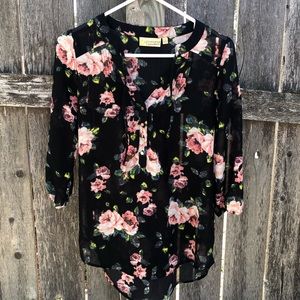 Princess Vera Wang Black Sheer Floral Blouse